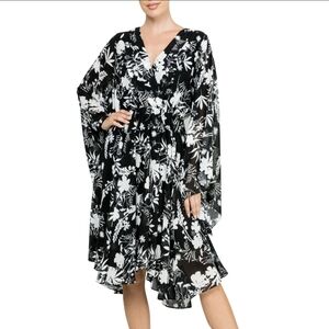EUC Sunset Dress Dahlia Black and White Floral XL Dress
